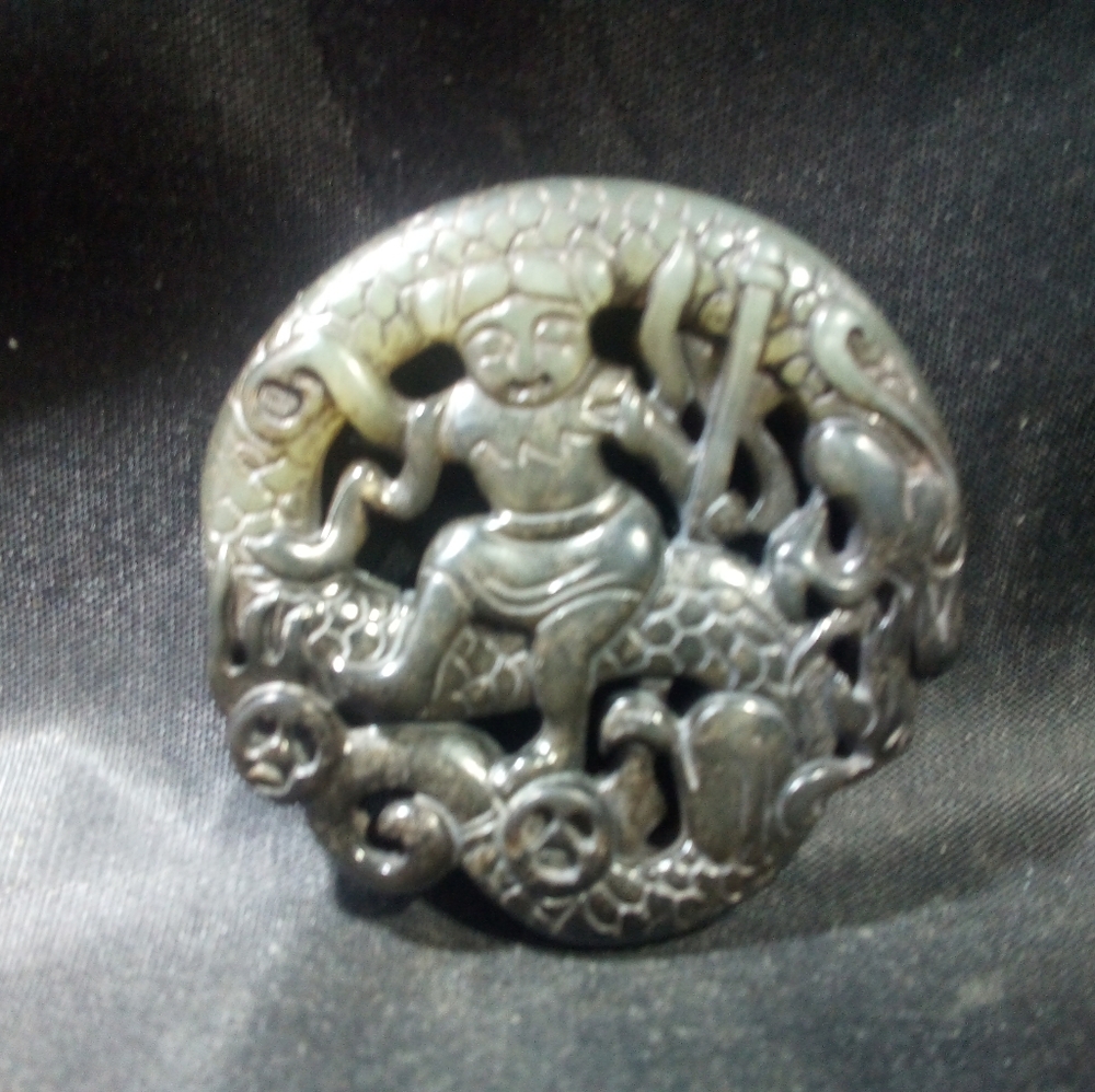 Jade jewelry Chinese Japanese pendant